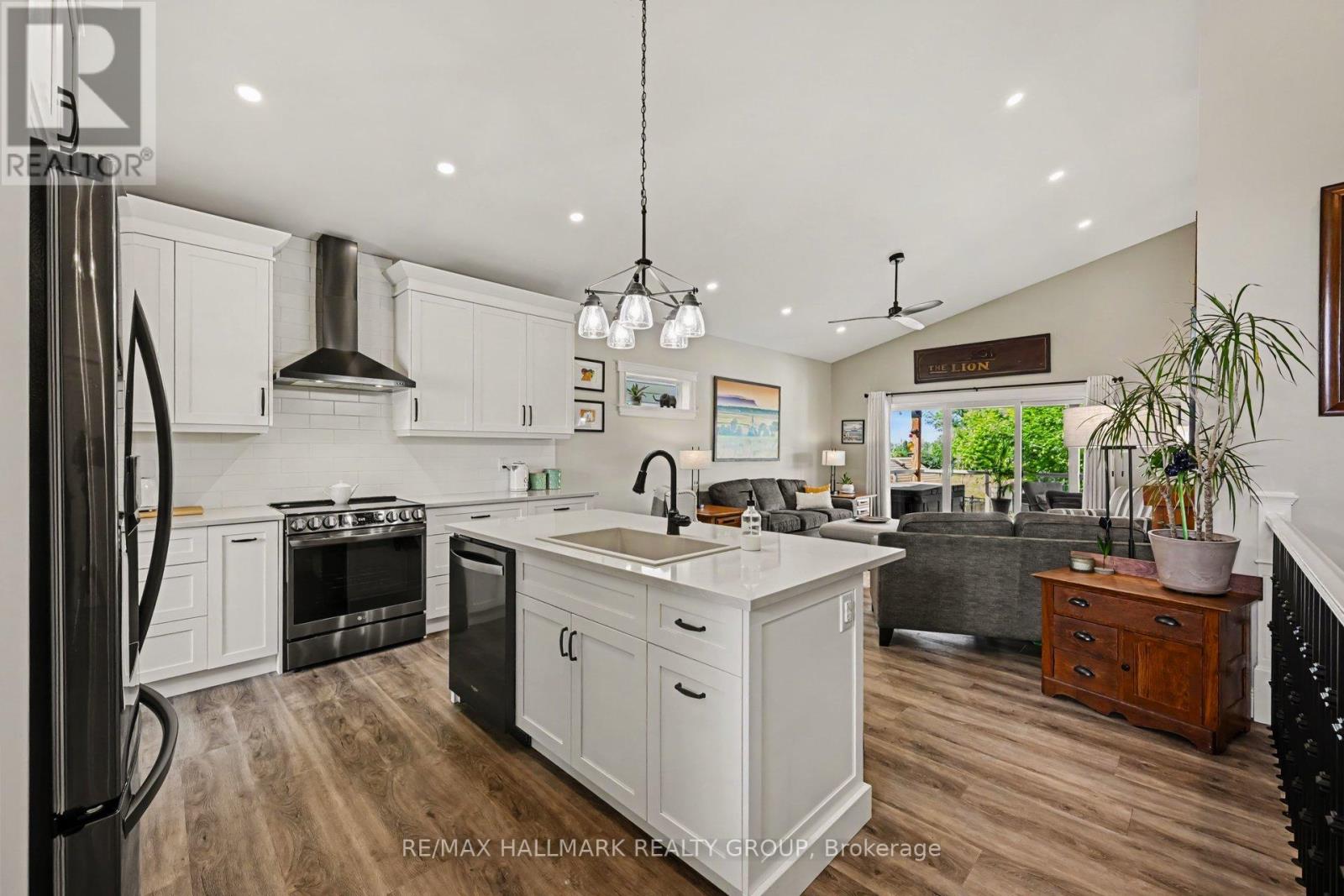 190 SHEPPARD AVENUE - Image 7