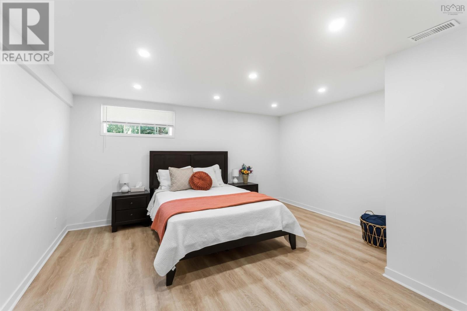 702 Windsor Back Road - 21