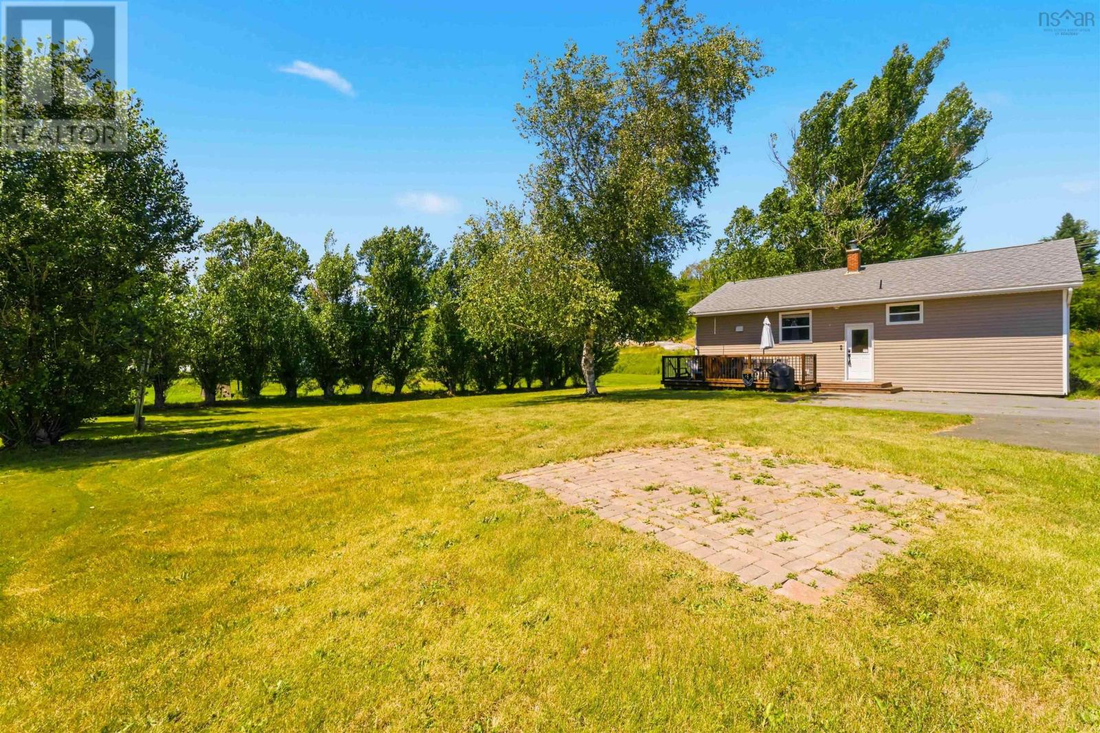 702 Windsor Back Road - 33
