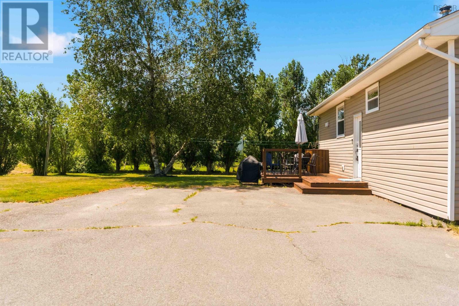702 Windsor Back Road - 30