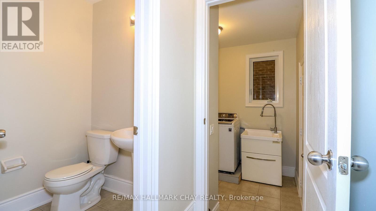 142 GOLD PARK GATE - Image 20