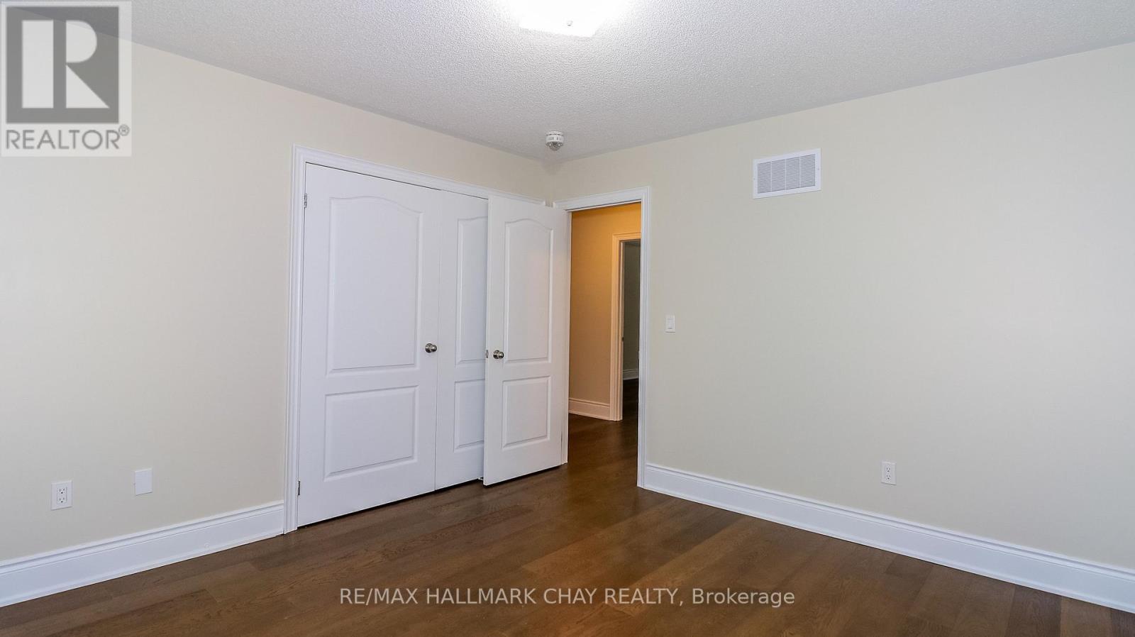 142 GOLD PARK GATE - Image 31
