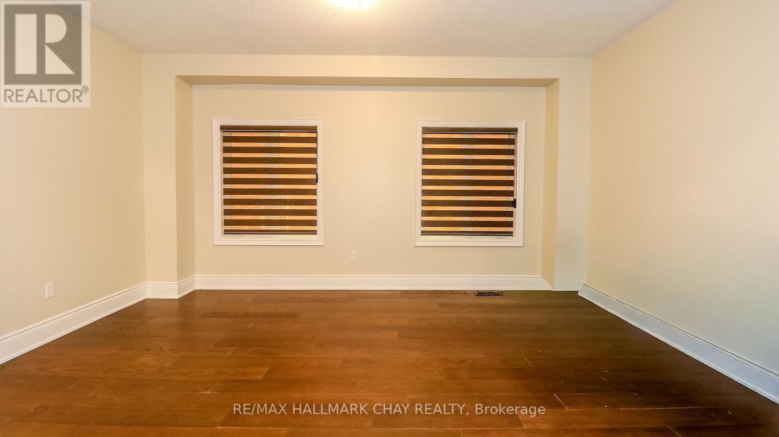 142 GOLD PARK GATE - Image 9
