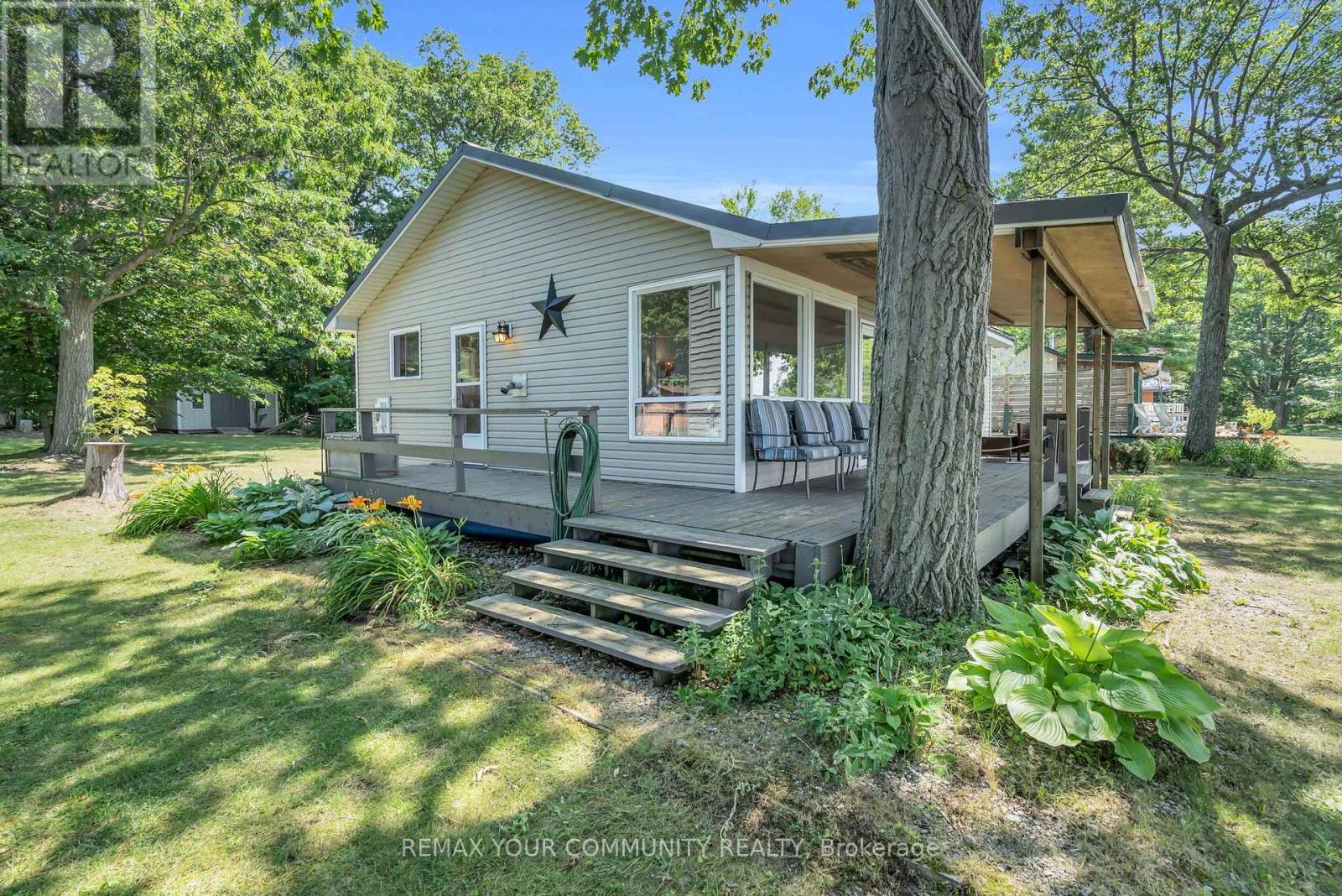 LOT 50 - Image 26