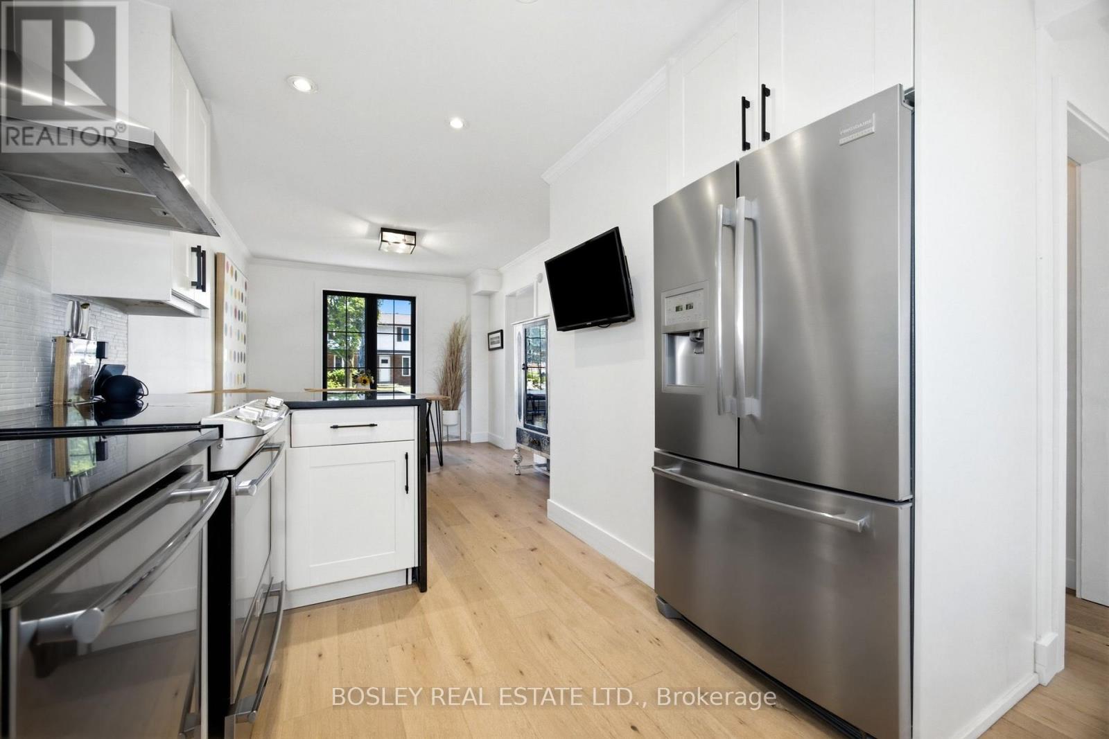 440 SANDFORD STREET - Image 13