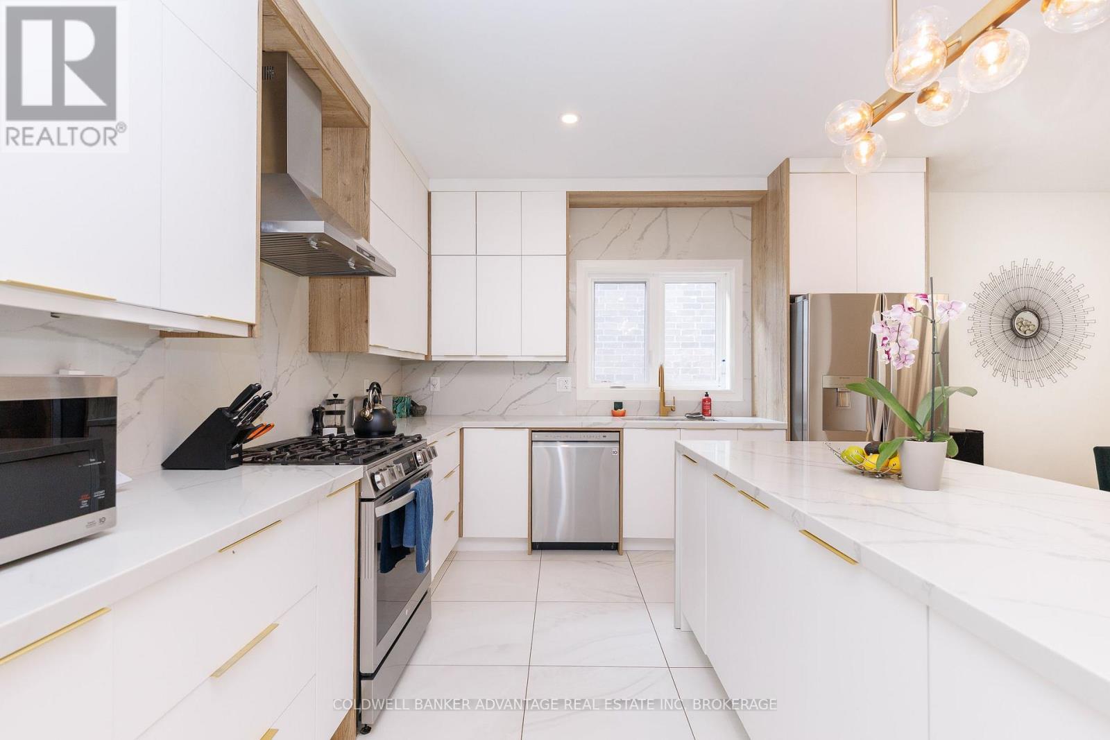 445 JULIA DRIVE - Image 10