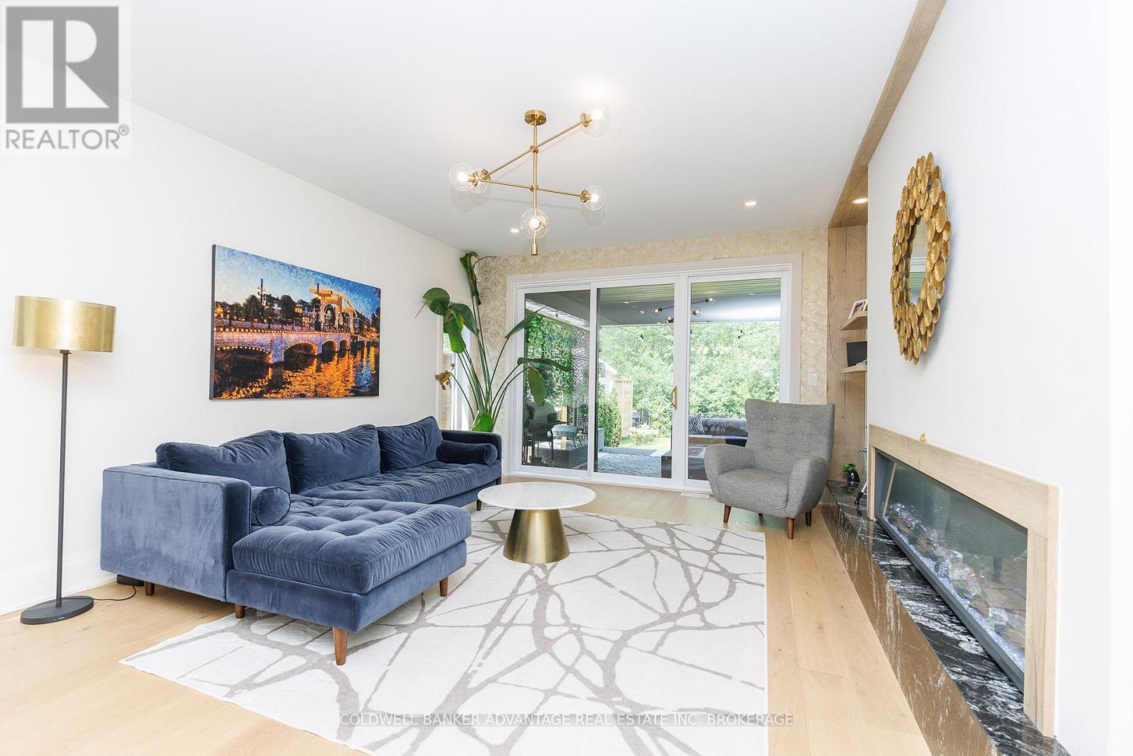 445 JULIA DRIVE - Image 13