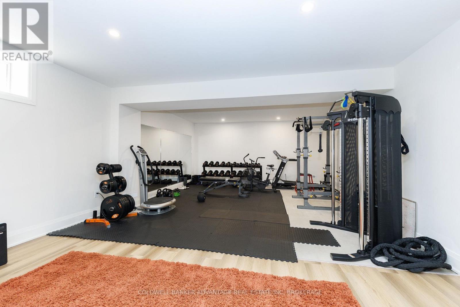 445 JULIA DRIVE - Image 28