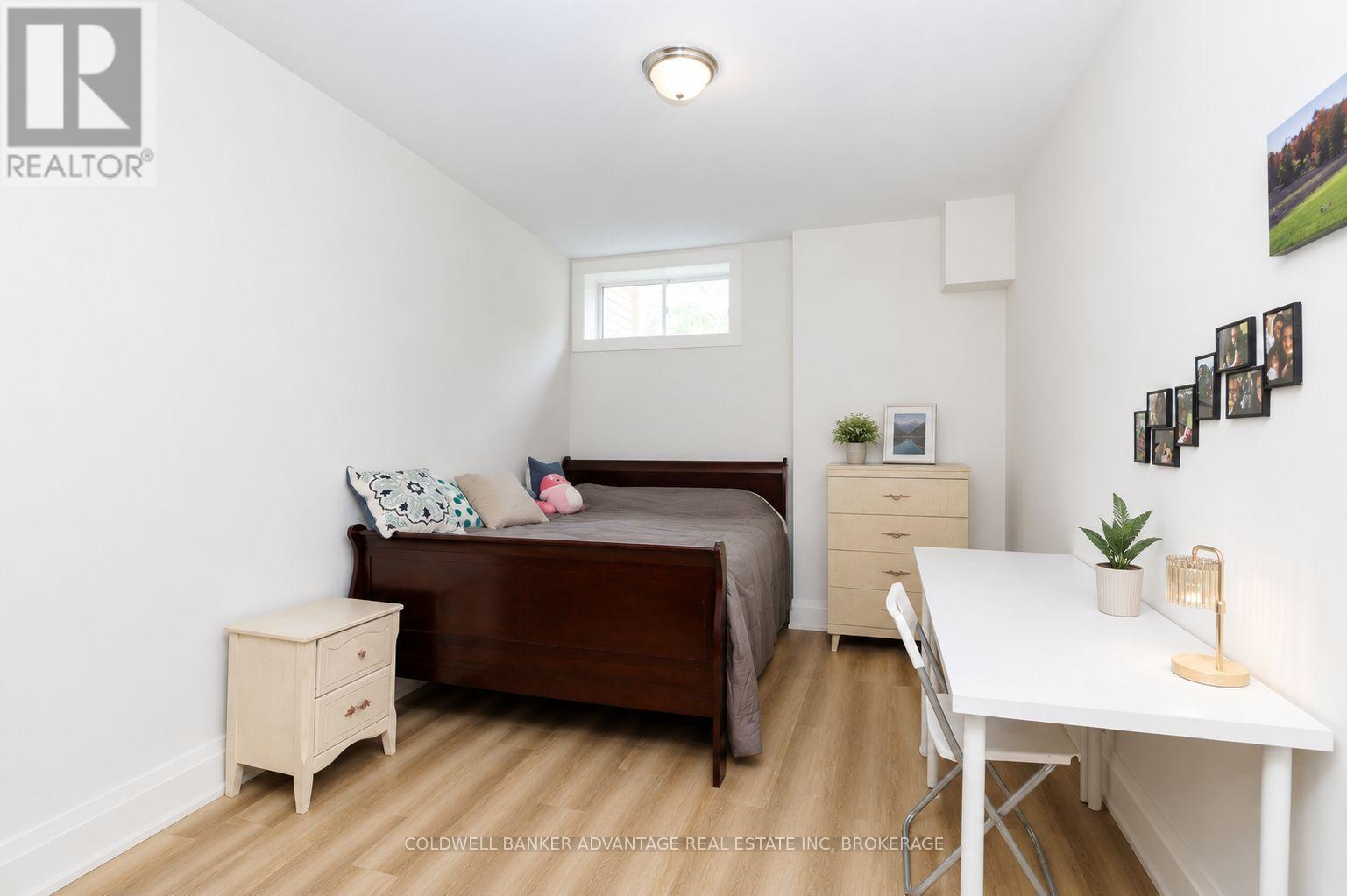 445 JULIA DRIVE - Image 34
