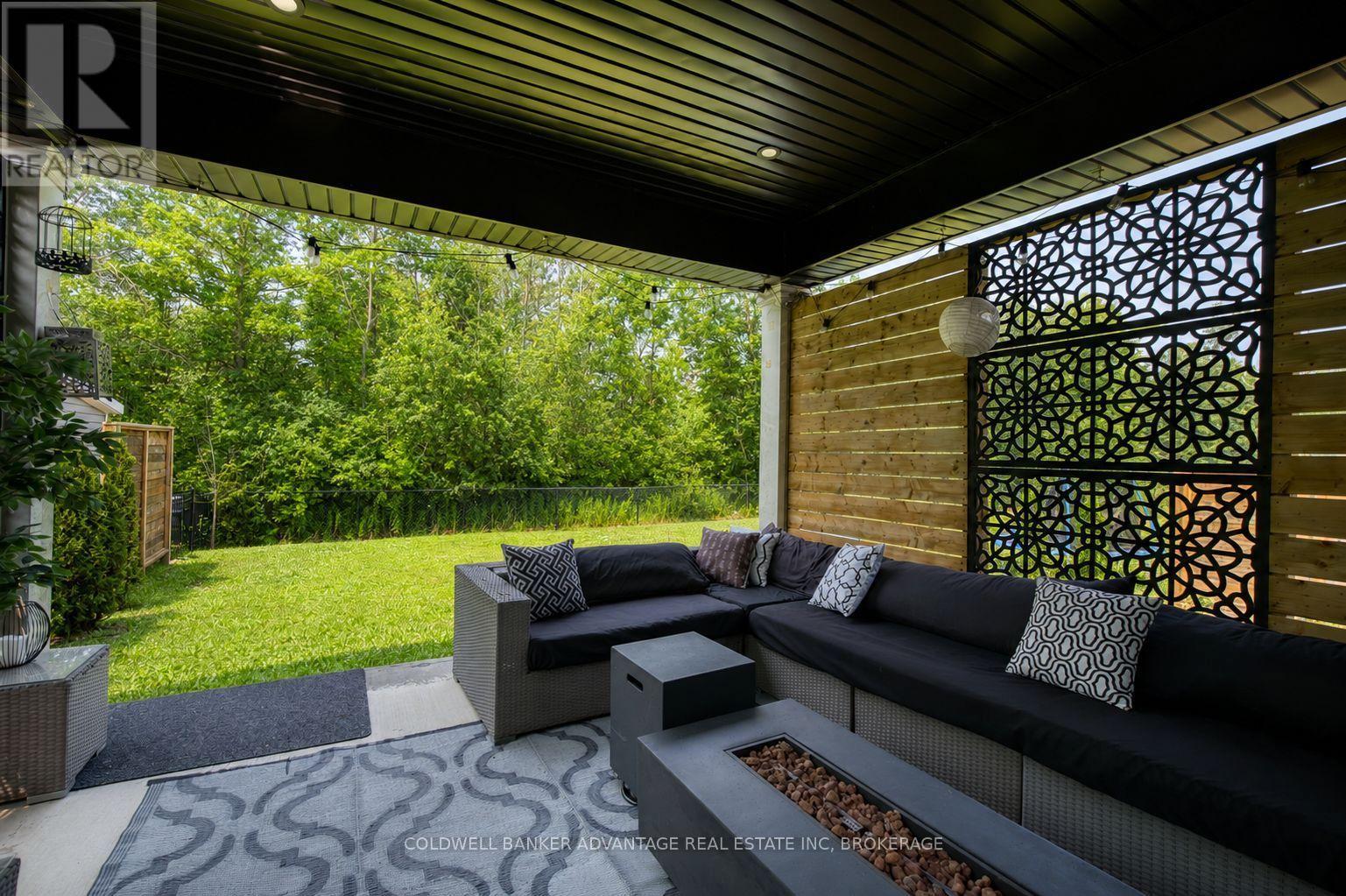 445 JULIA DRIVE - Image 38