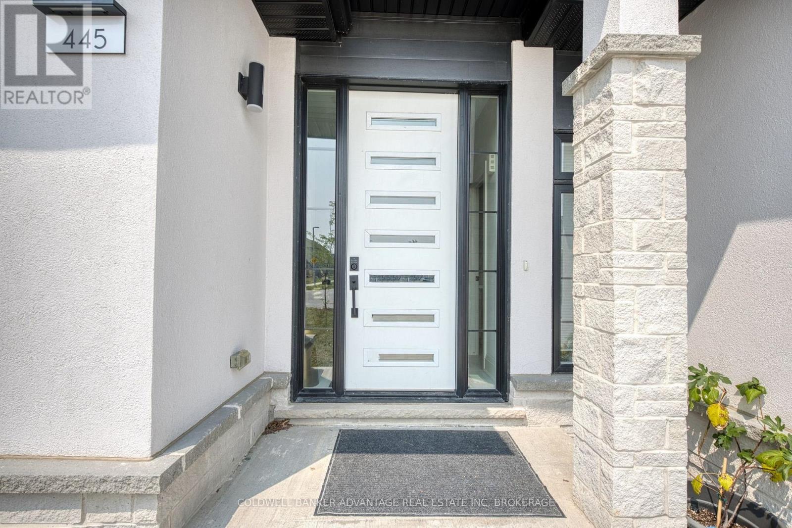 445 JULIA DRIVE - Image 40