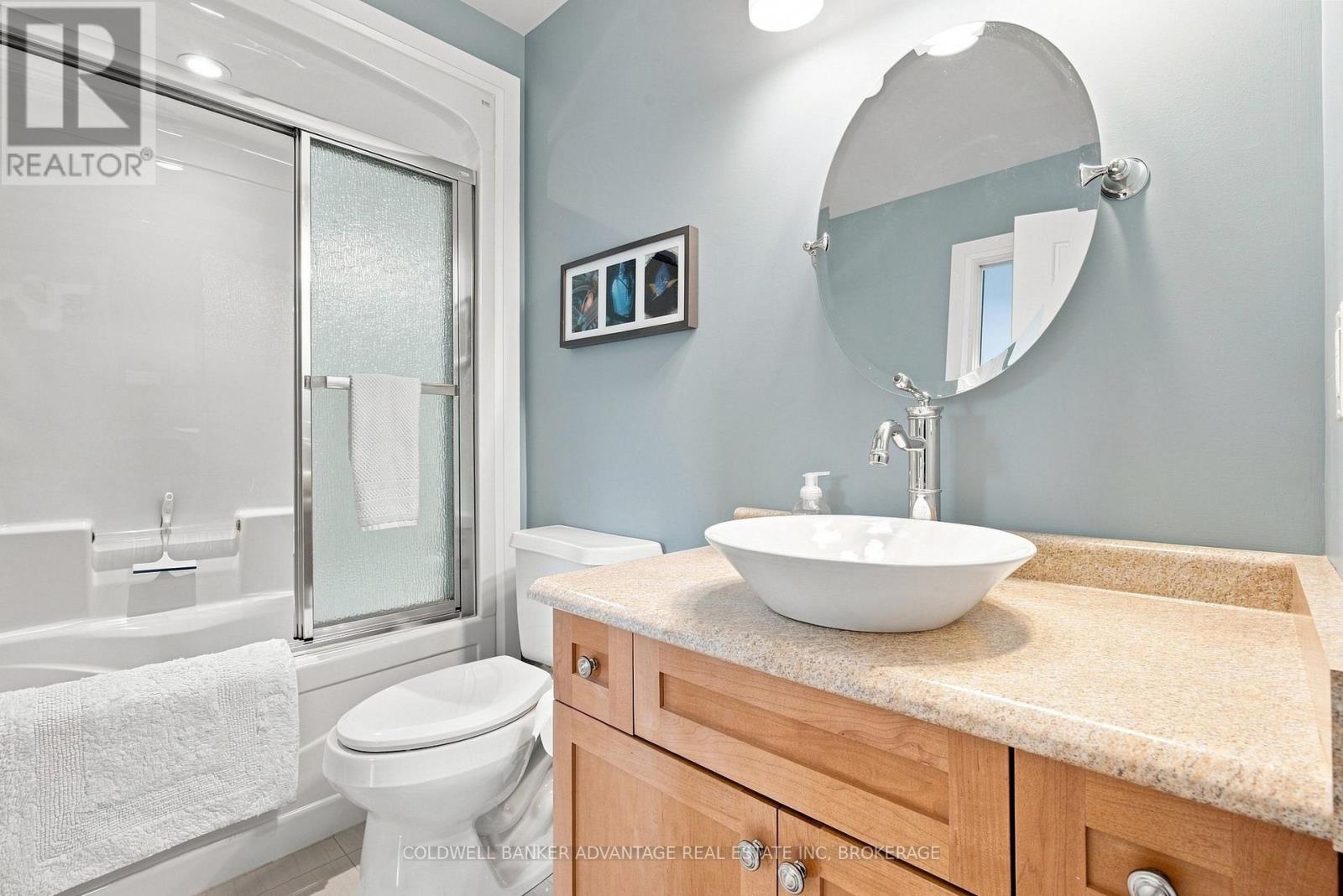 #23 7 GIBSON PLACE - Image 25