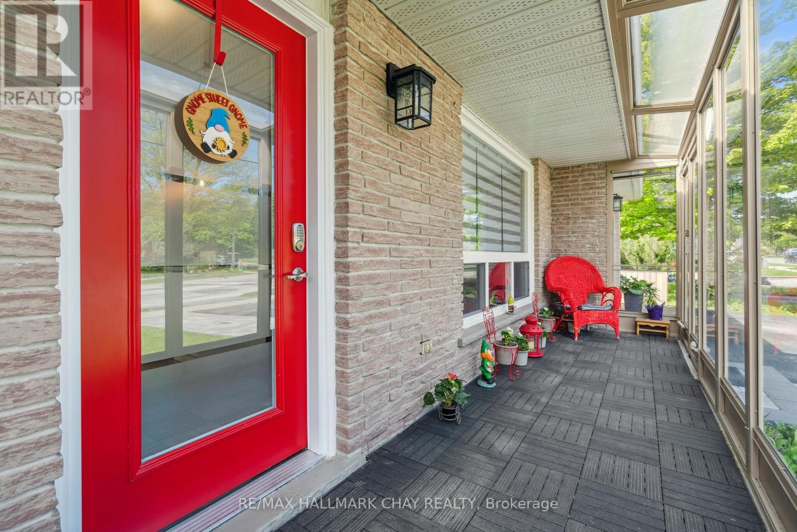 257 EDGEHILL DRIVE - Image 2