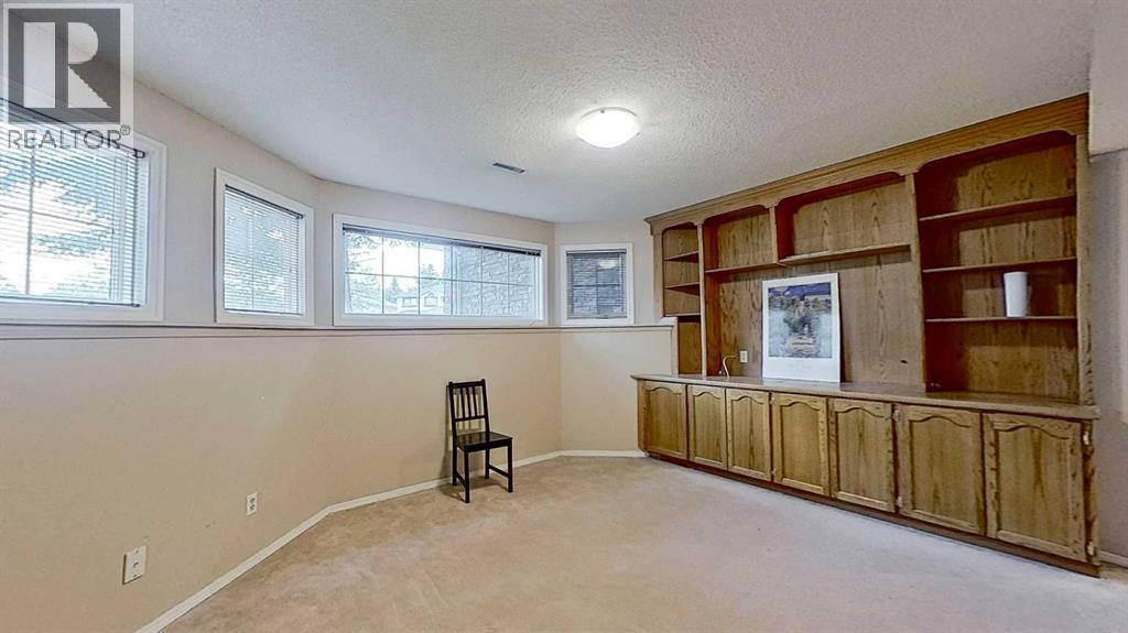 109 Edgebrook Gardens NW - 27