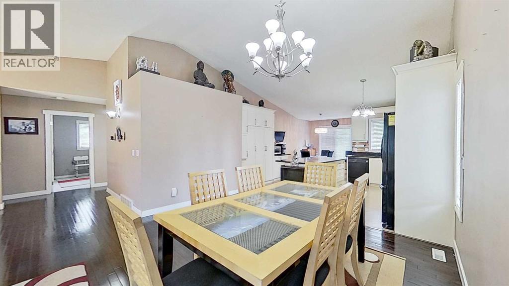 109 Edgebrook Gardens NW - 8
