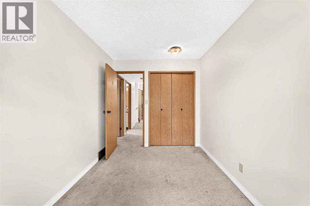 454 20 Avenue NW - 28