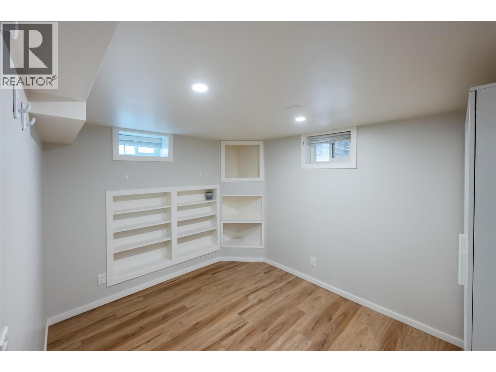 6430 SPARTAN Street - 42