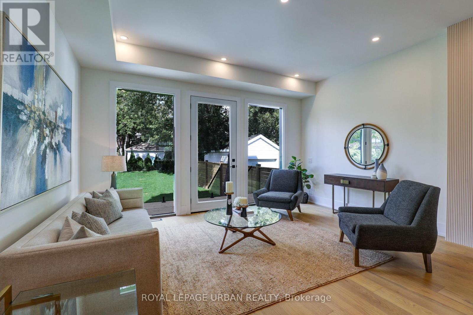 128 FLOYD AVENUE - 9