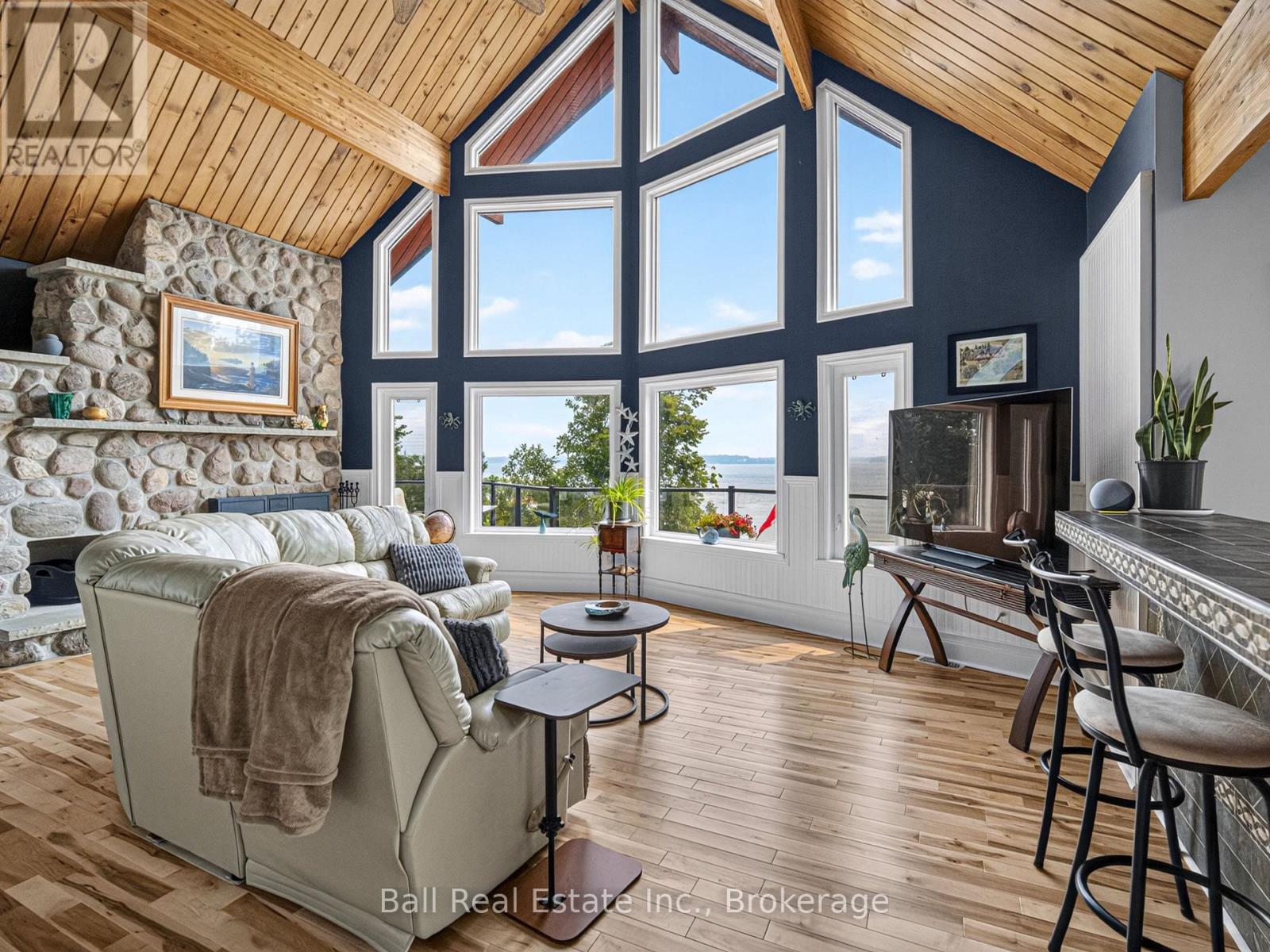151 PELLER COURT - 12