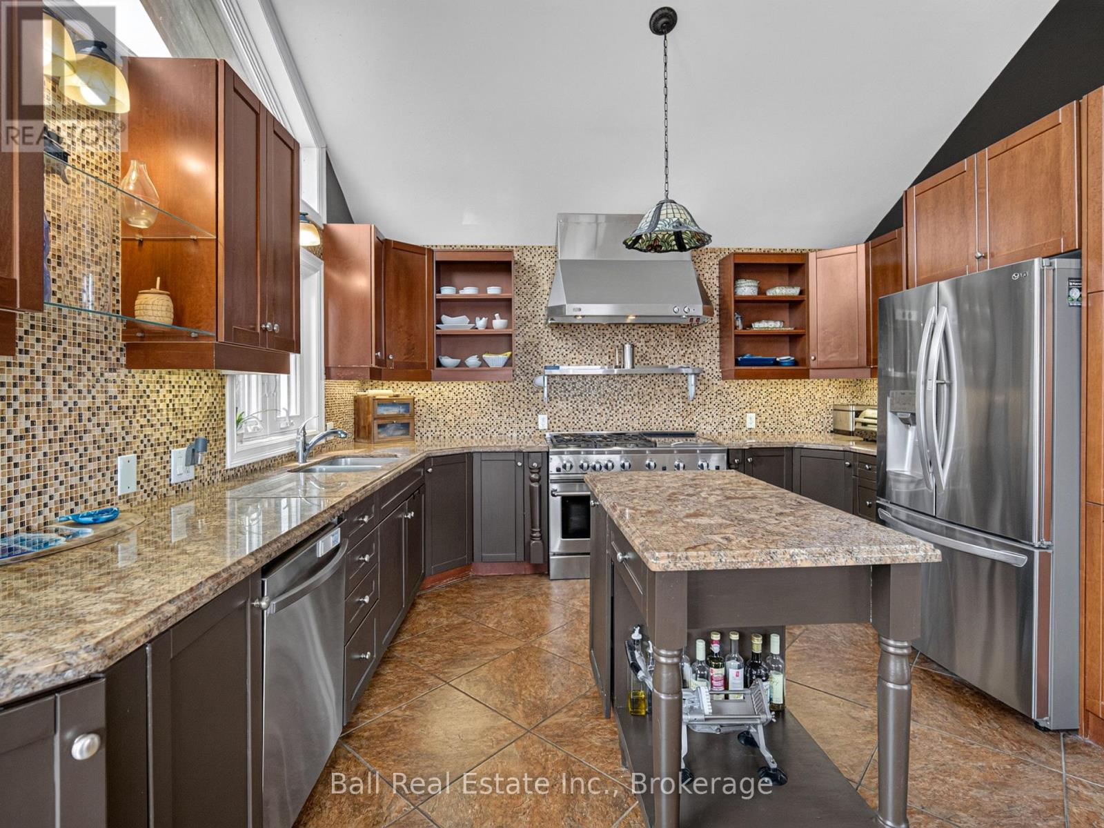151 PELLER COURT - 20