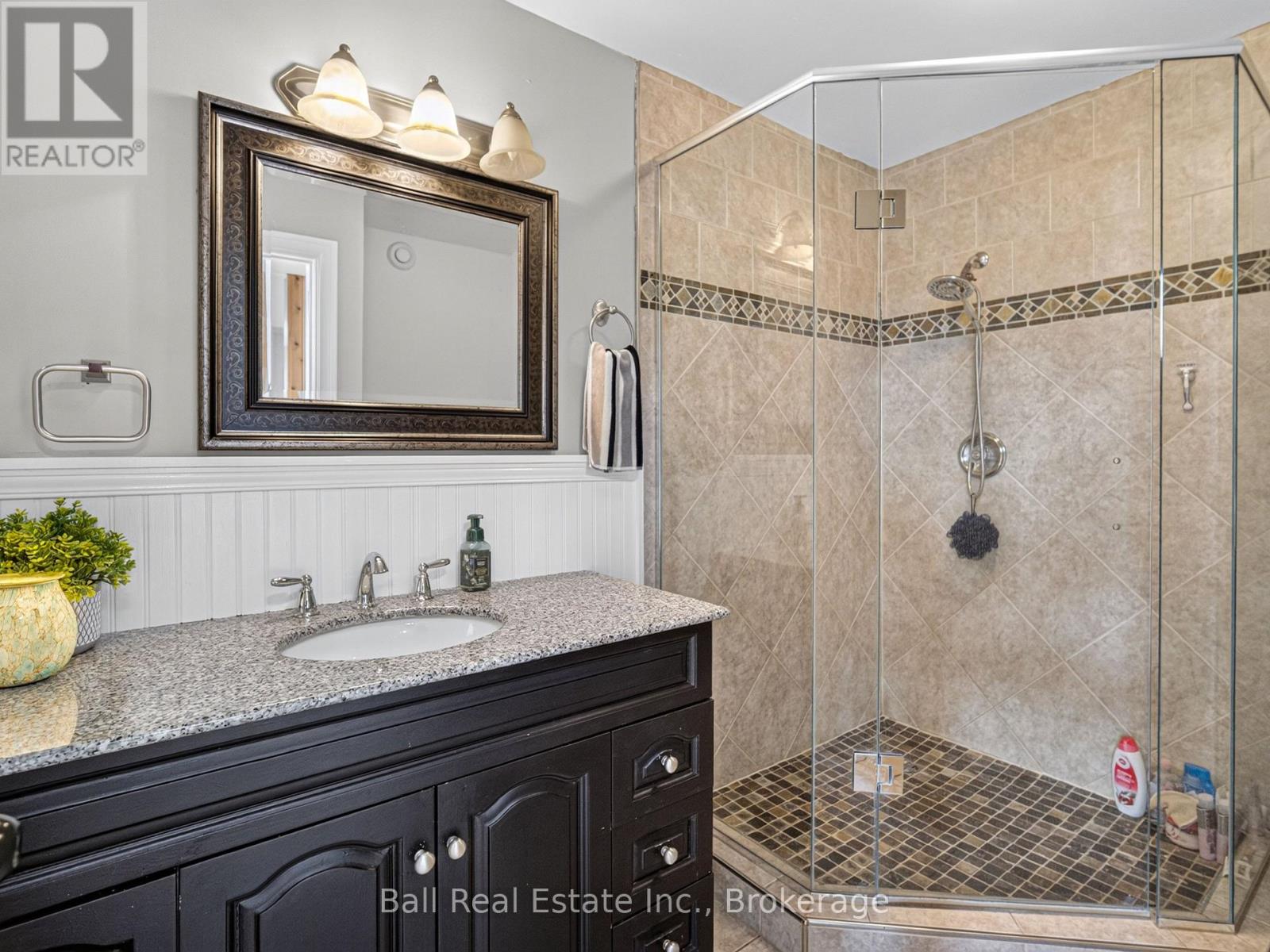 151 PELLER COURT - 25