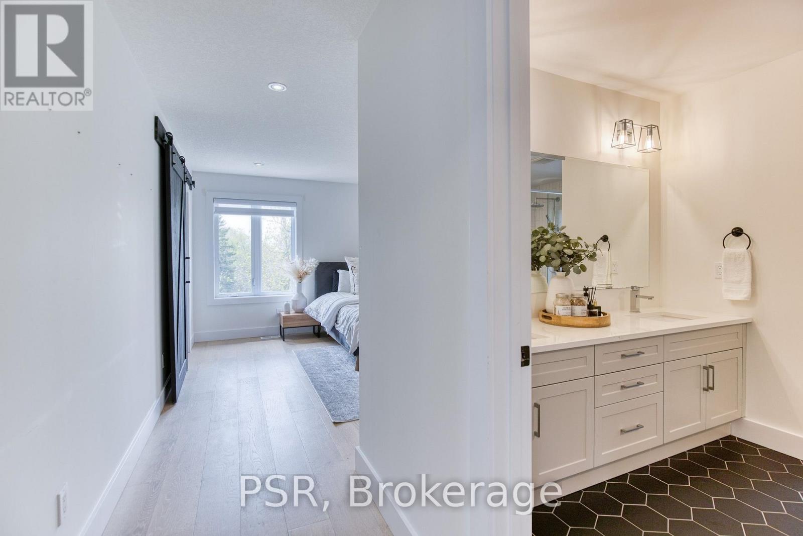577 DOONWOODS CRESCENT - 22