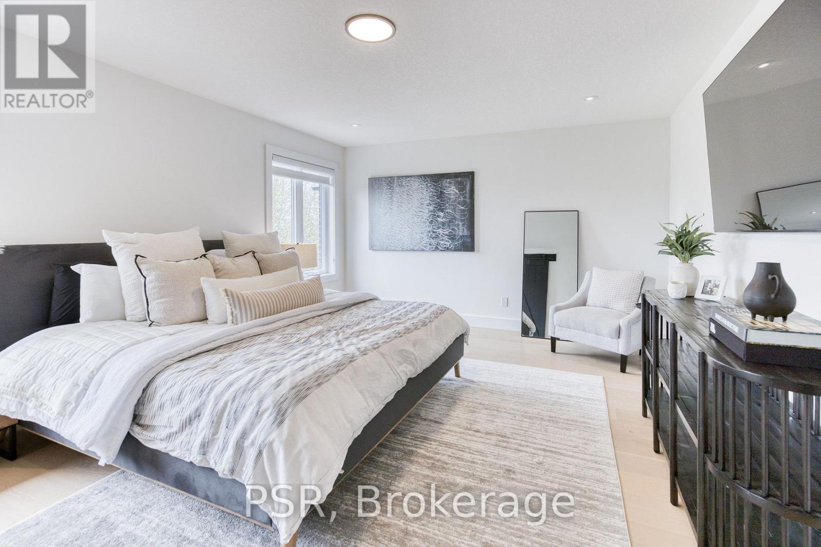 577 DOONWOODS CRESCENT - 23