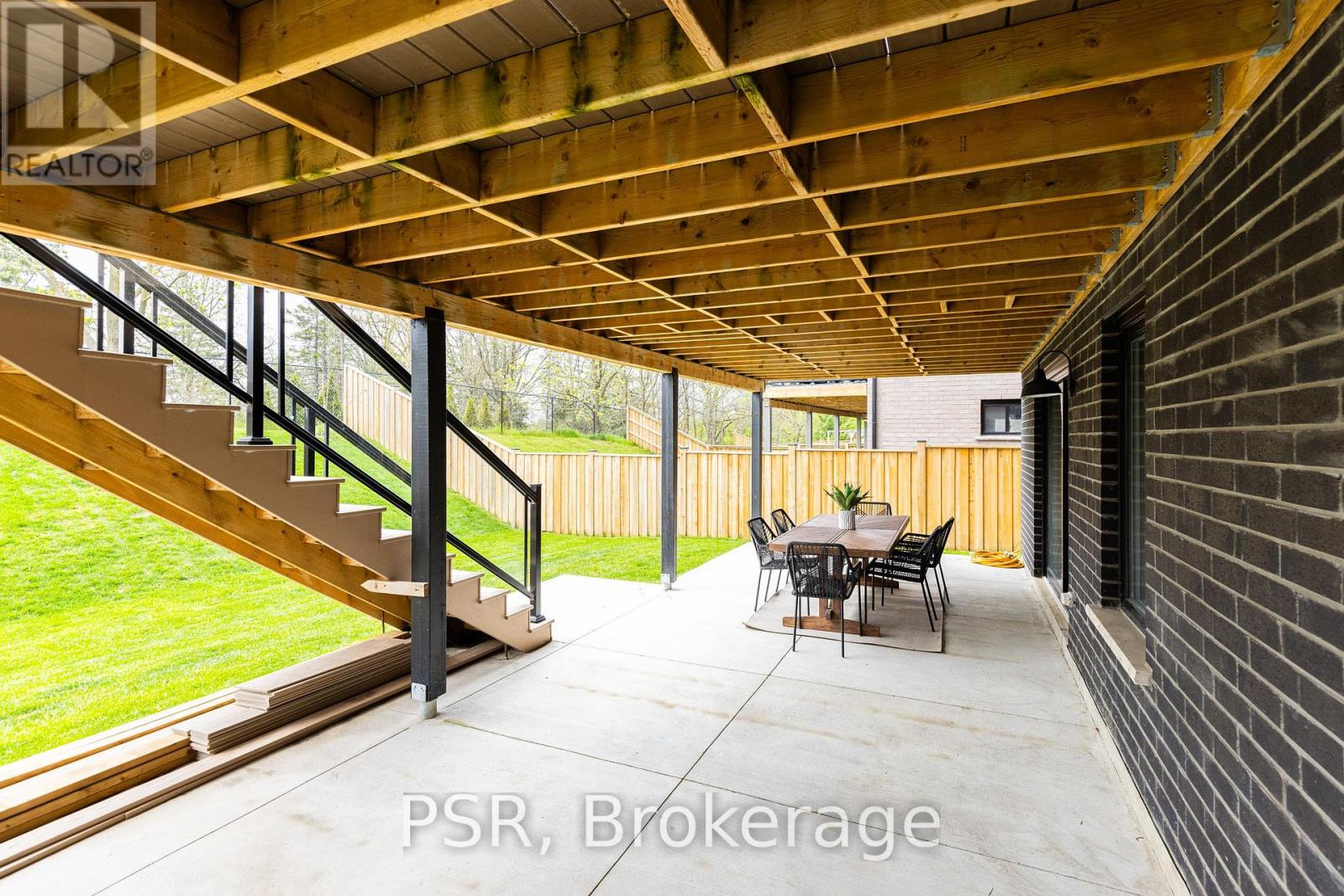 577 DOONWOODS CRESCENT - 40