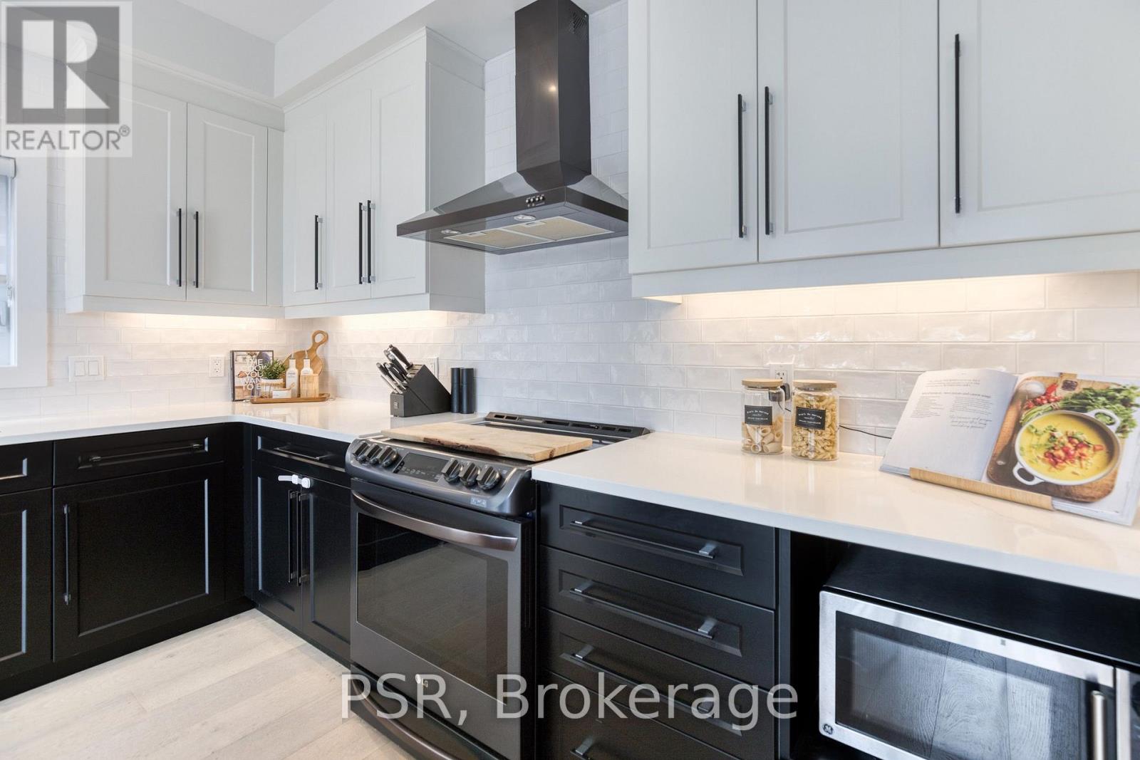 577 DOONWOODS CRESCENT - 5