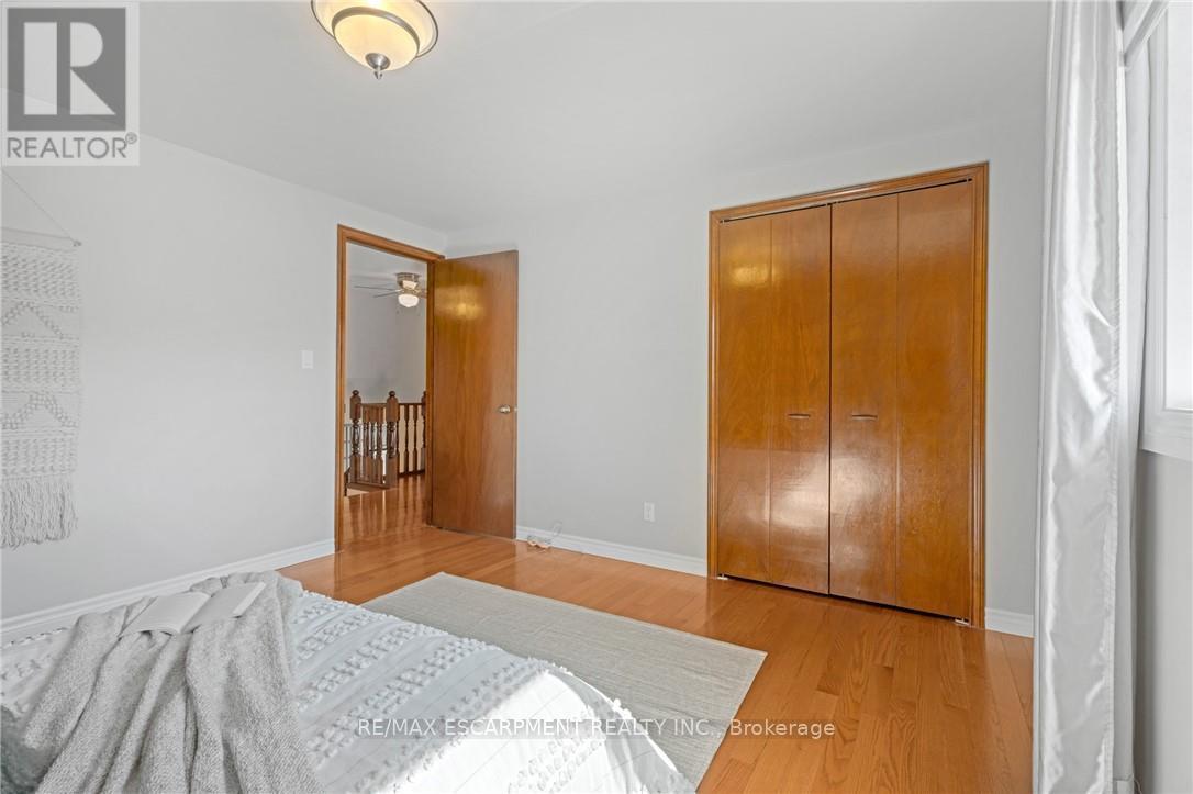 36 SKYLARK DRIVE - 20
