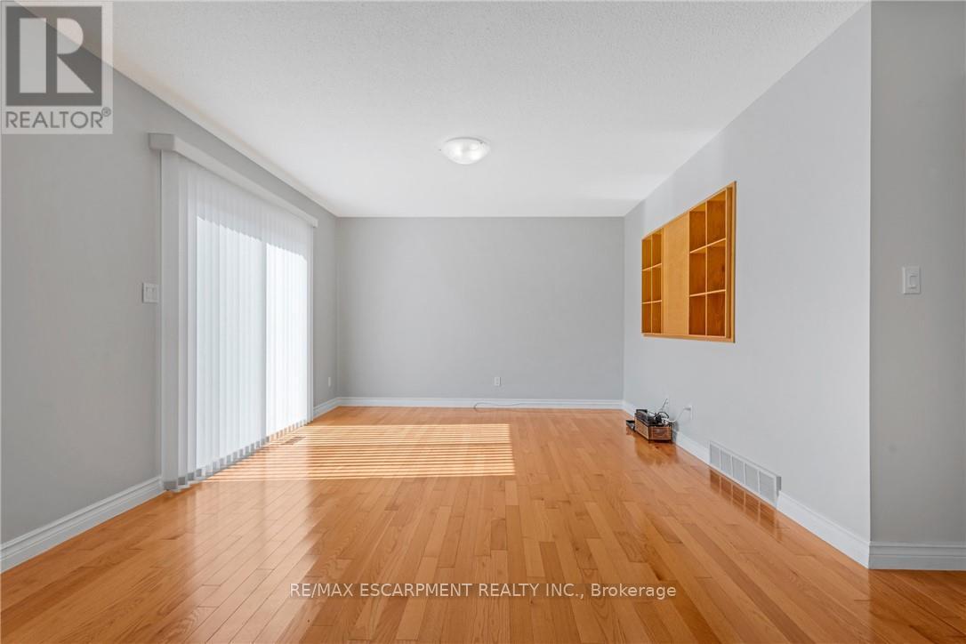 36 SKYLARK DRIVE - 30