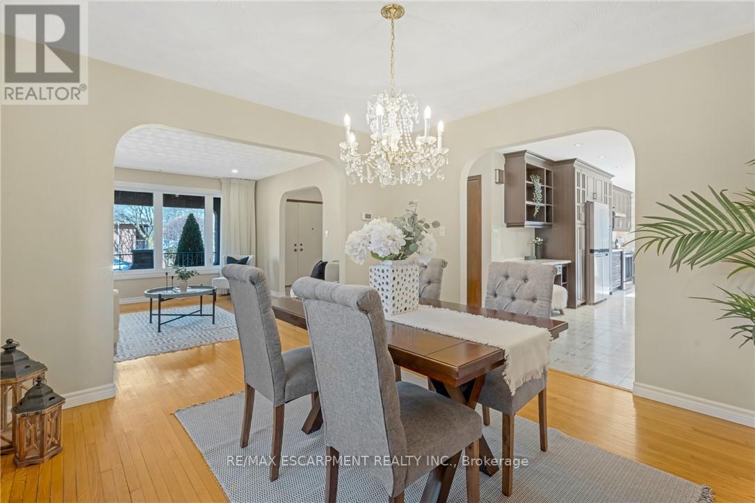 36 SKYLARK DRIVE - 9