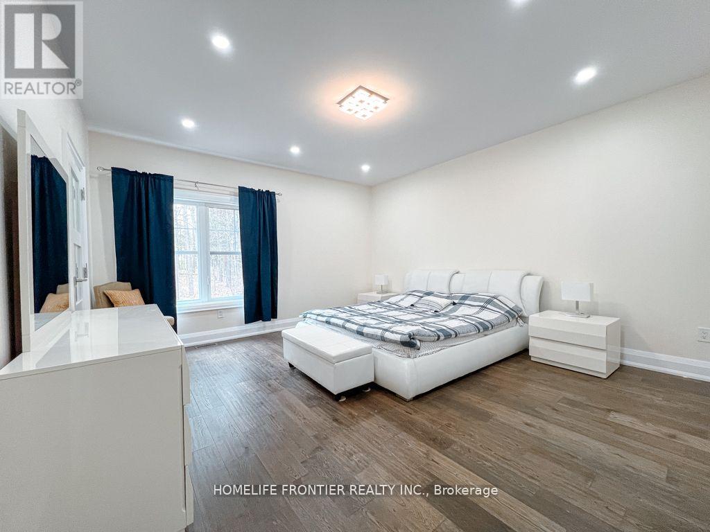 18 MURRAY STREET - 10