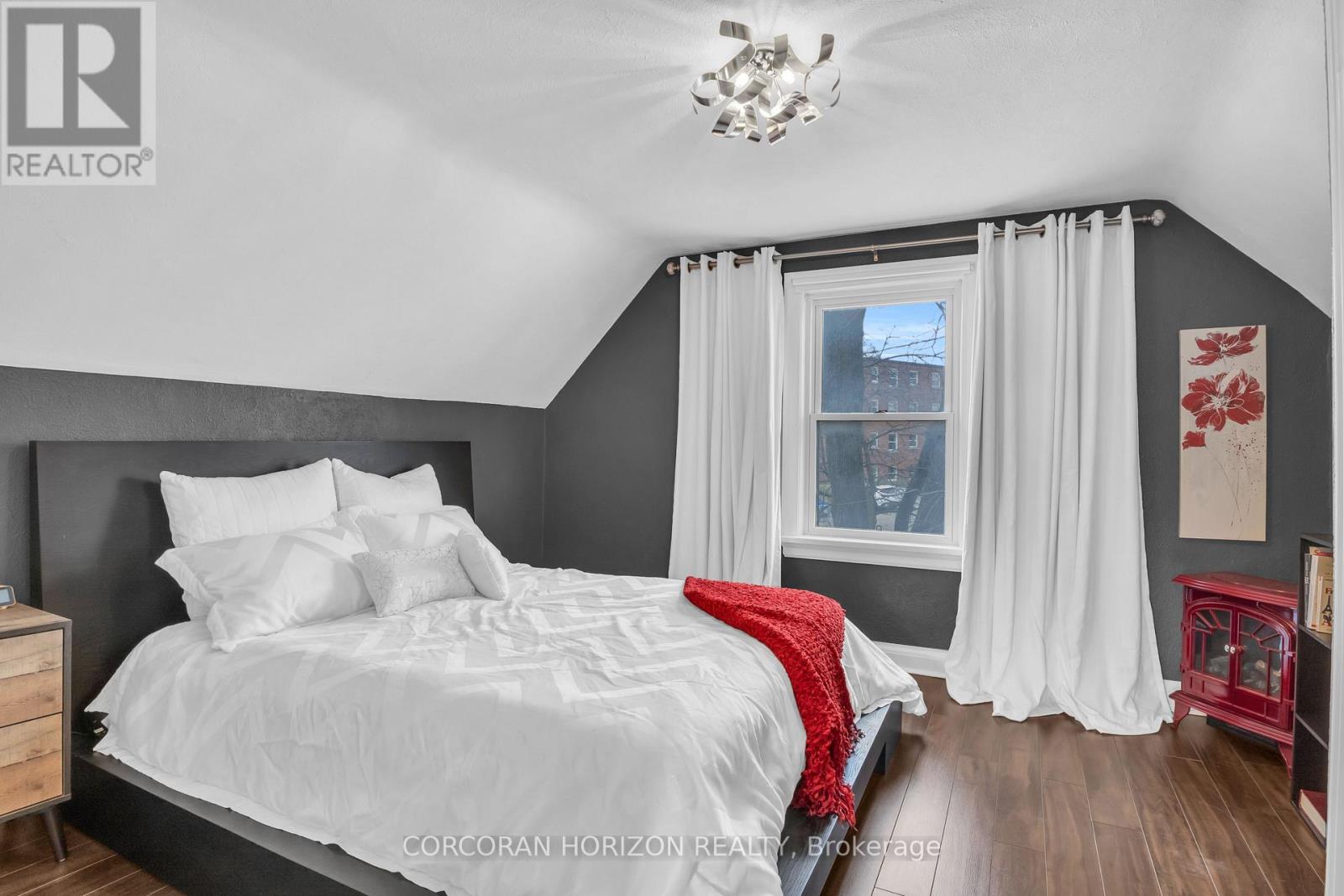 296 WEBER STREET E - 20