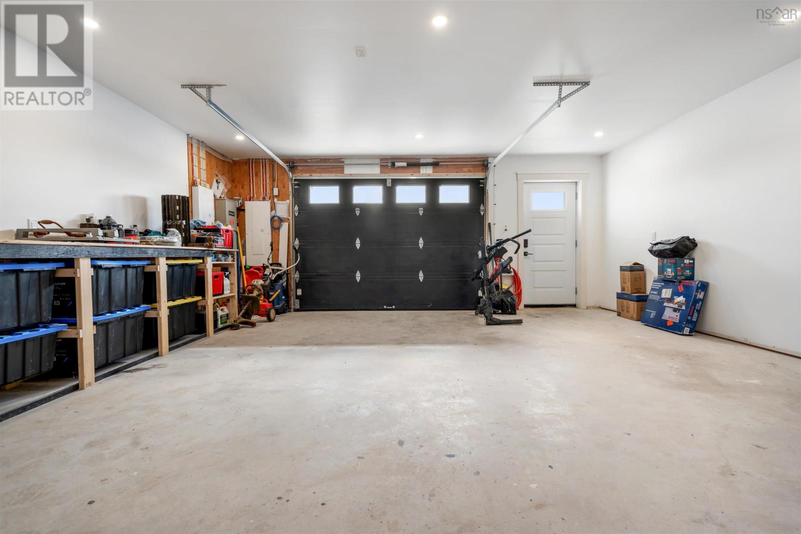 136 Thompson Drive - 37