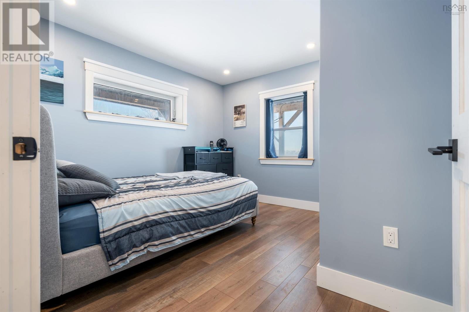 136 Thompson Drive - 28