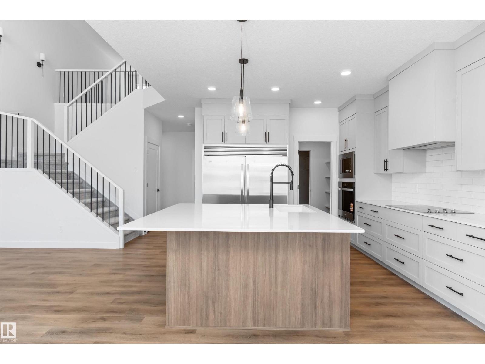 2224 5 AV NW - 12
