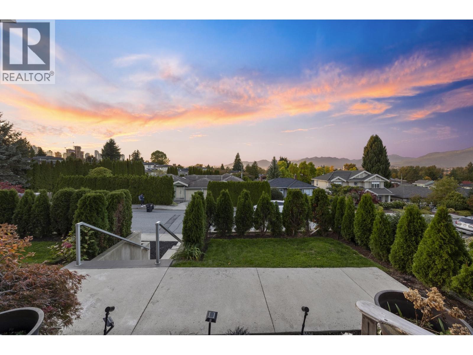 7 Bed, 6 Bath House for Sale in Burnaby – 6346 BURNS STREET, Burnaby – MLS# R3144659 - Image 37