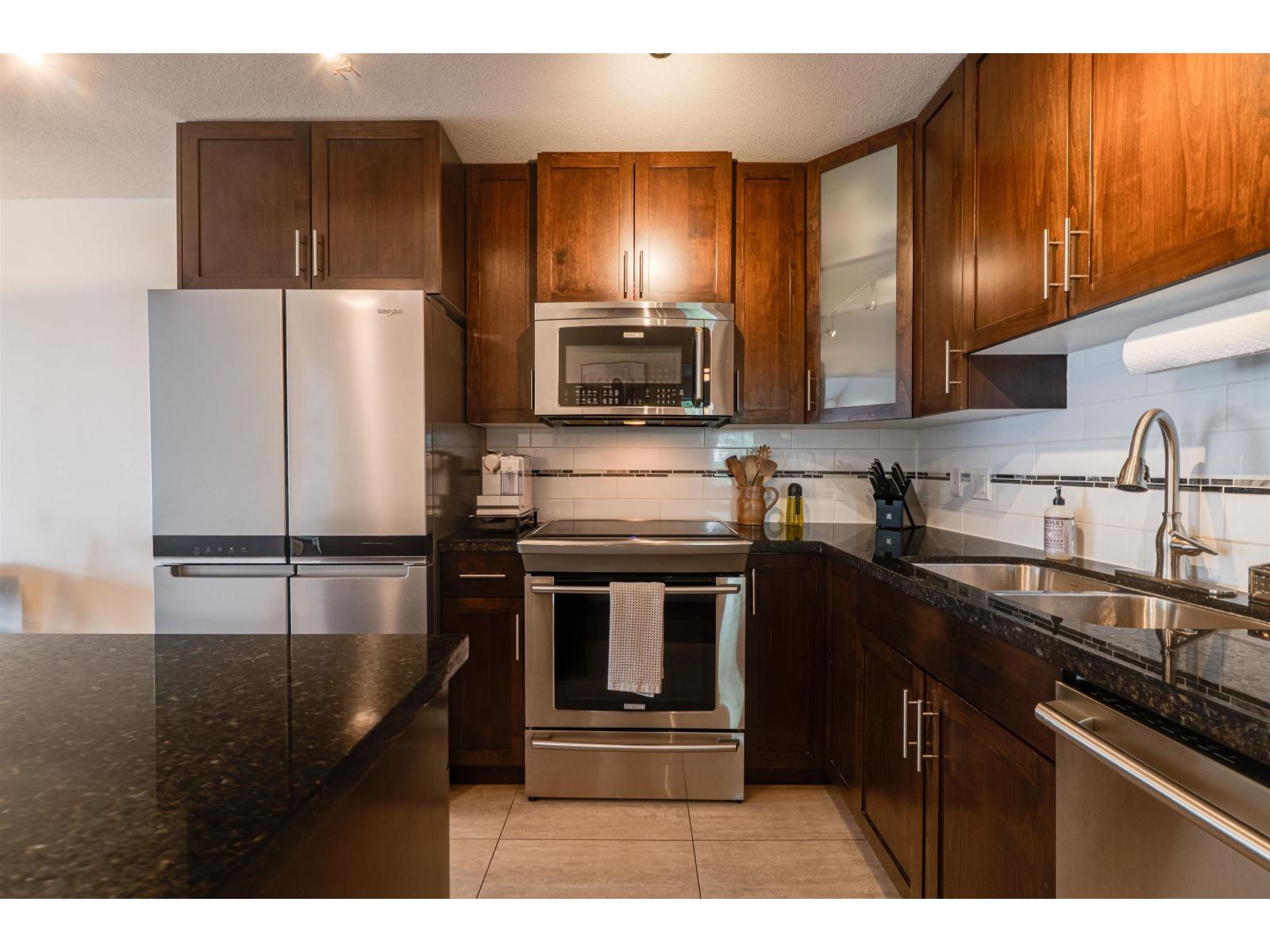 2 Bed, 2 Bath Apartment for Sale in Langley – 423 5650 201A STREET, Langley – MLS# R3130549 - Image 3