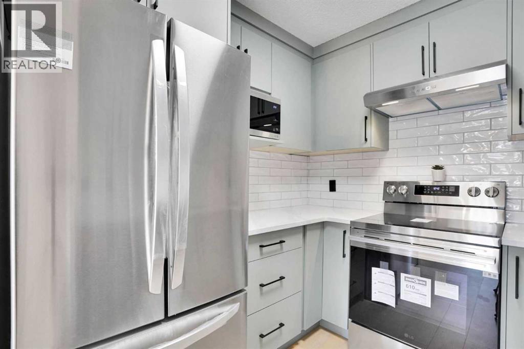 242 Taracove Place NE - 11