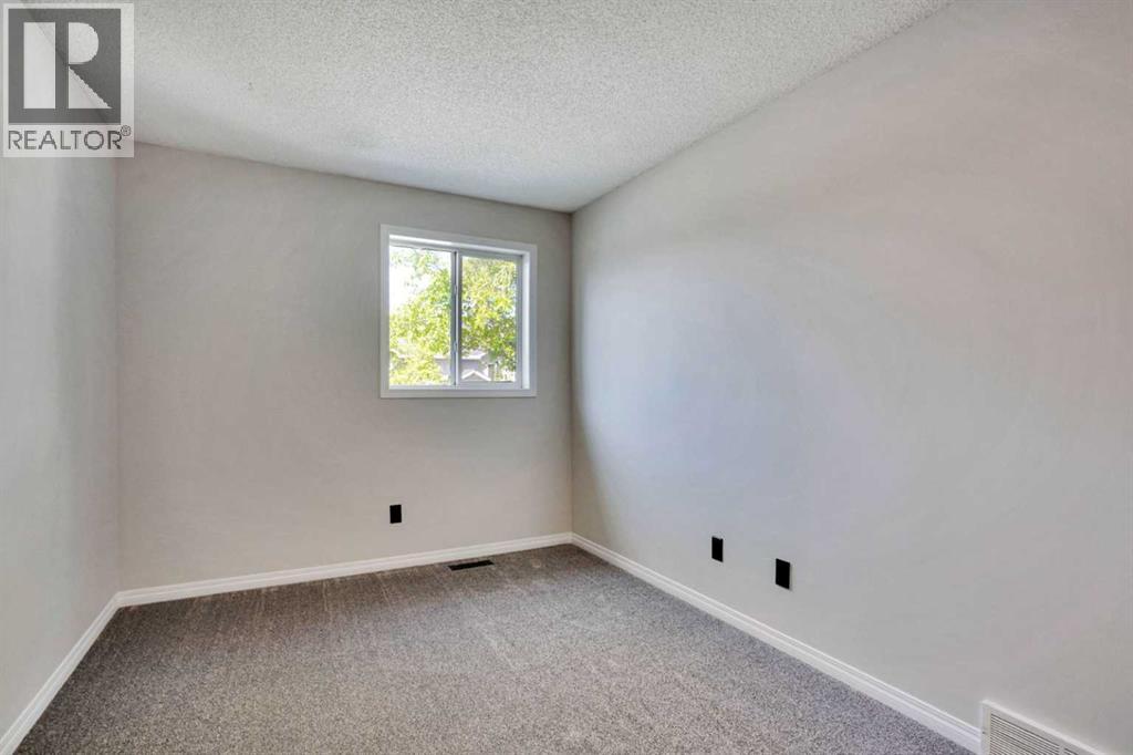242 Taracove Place NE - 19