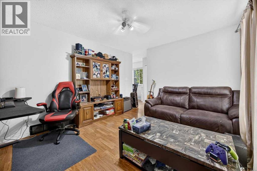 4823 49 Street - Image 3