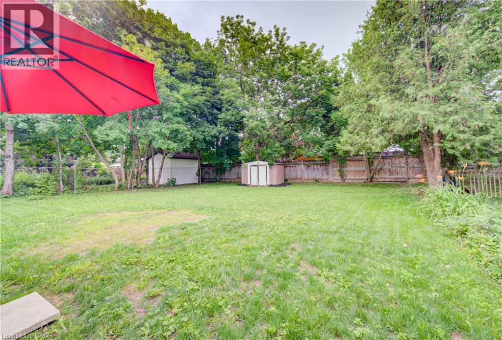 163 LYNNBROOK Crescent - 37
