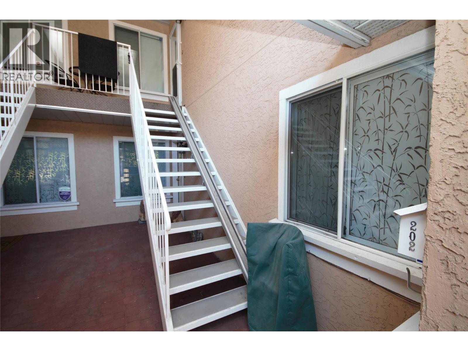 #202 320 BRANDON Avenue - 30