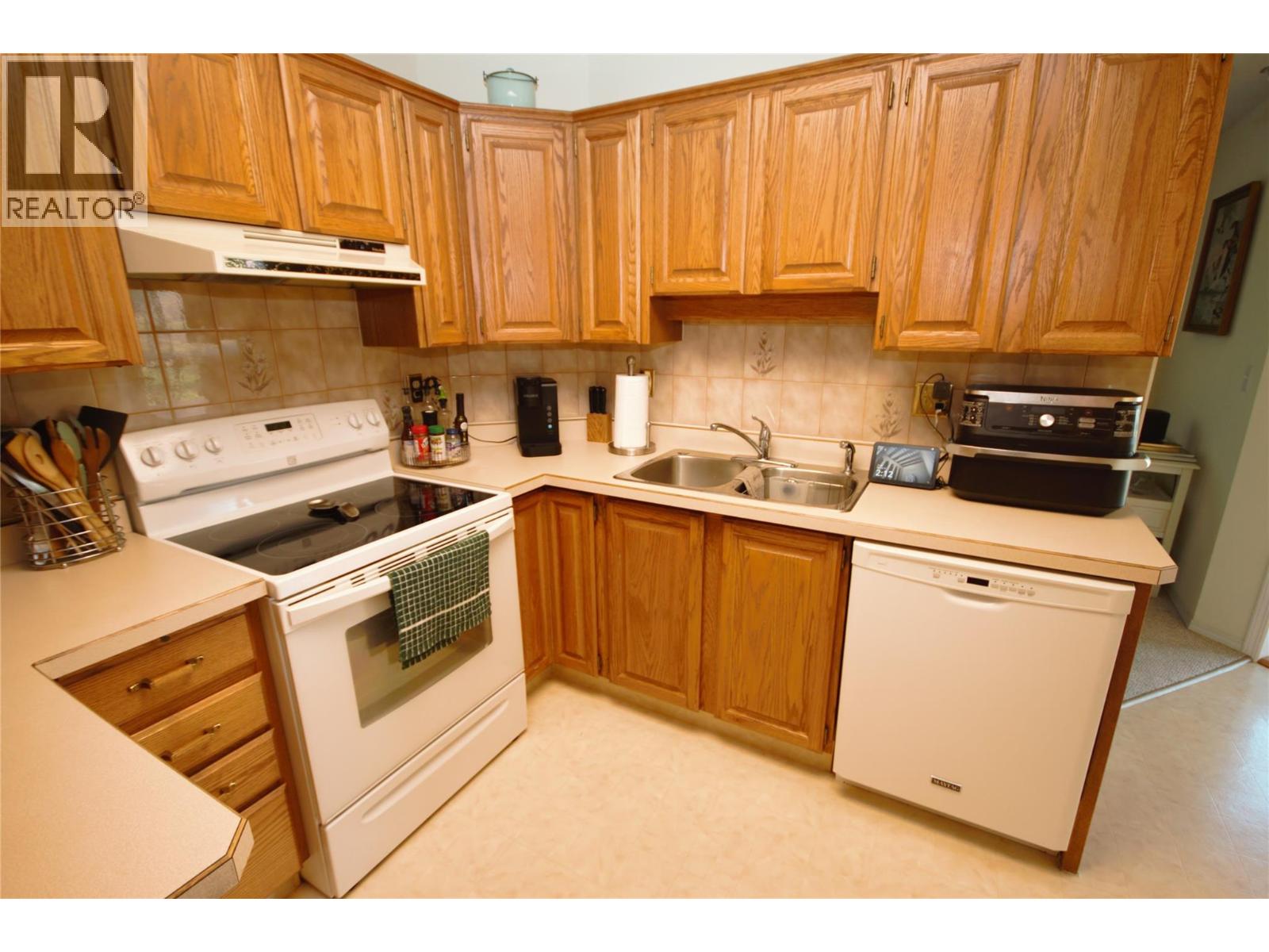 #202 320 BRANDON Avenue - 10