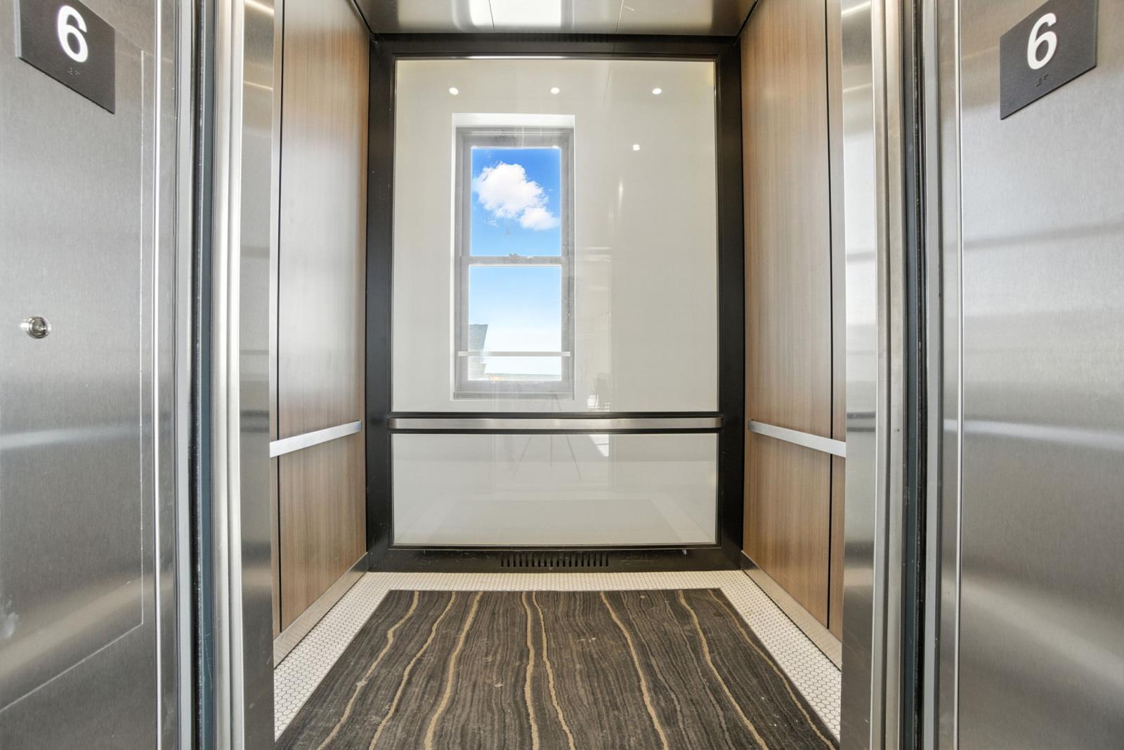 9666 JASPER Avenue - Photo 7
