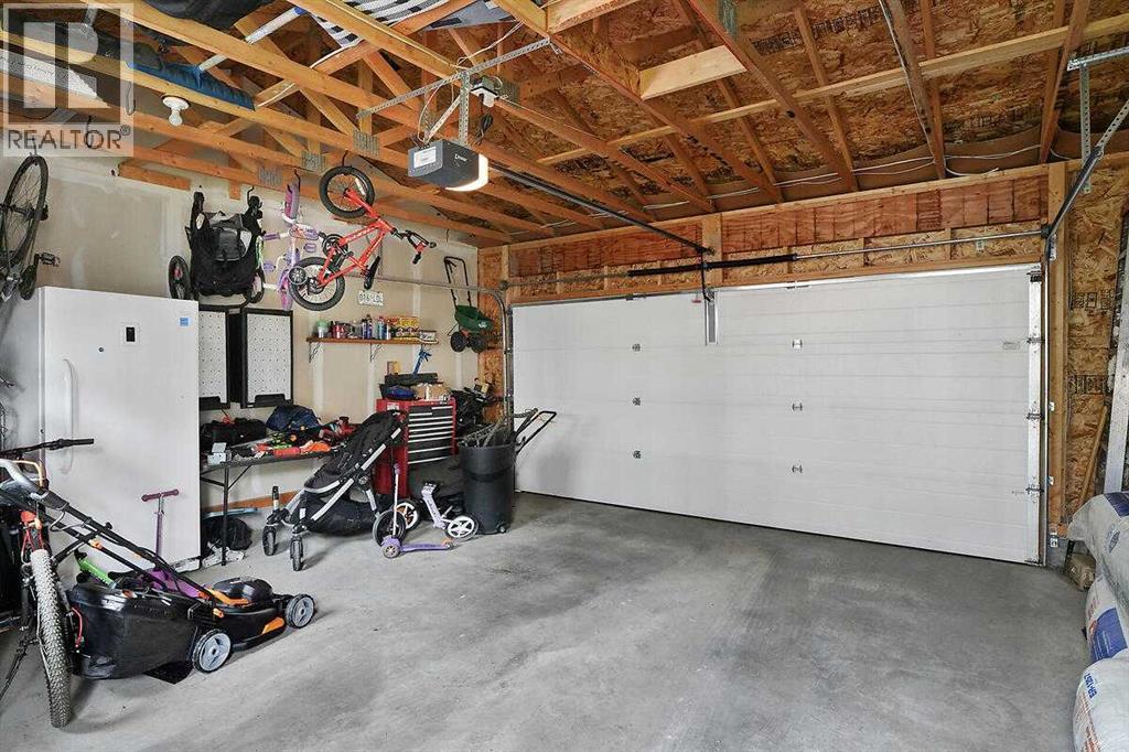 1139 Lanark Boulevard SE - 28