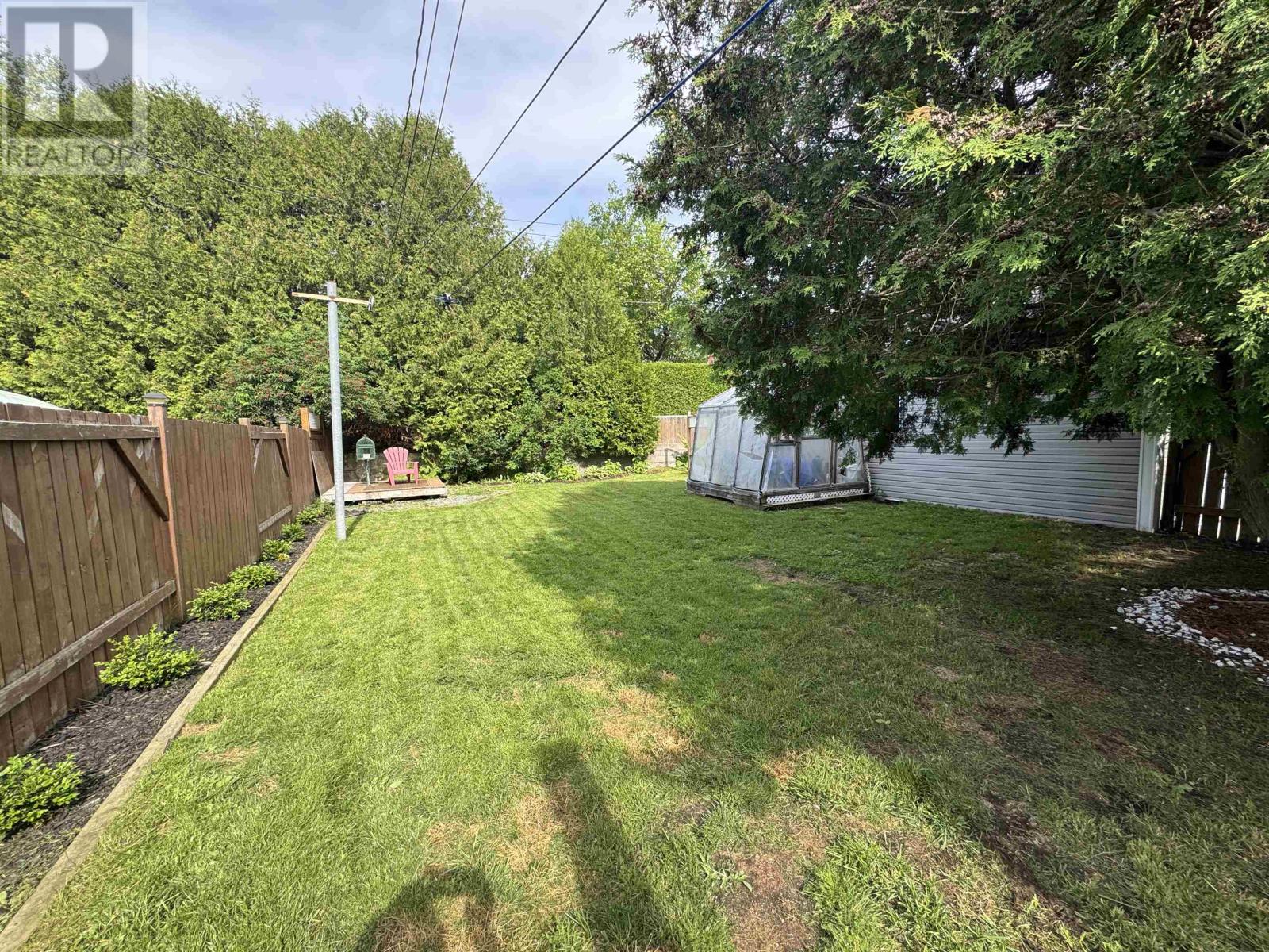 4 Adjala AVE - Image 42