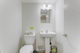 10848 82 Avenue Nw, Edmonton, AB T6E2B3 Photo 9