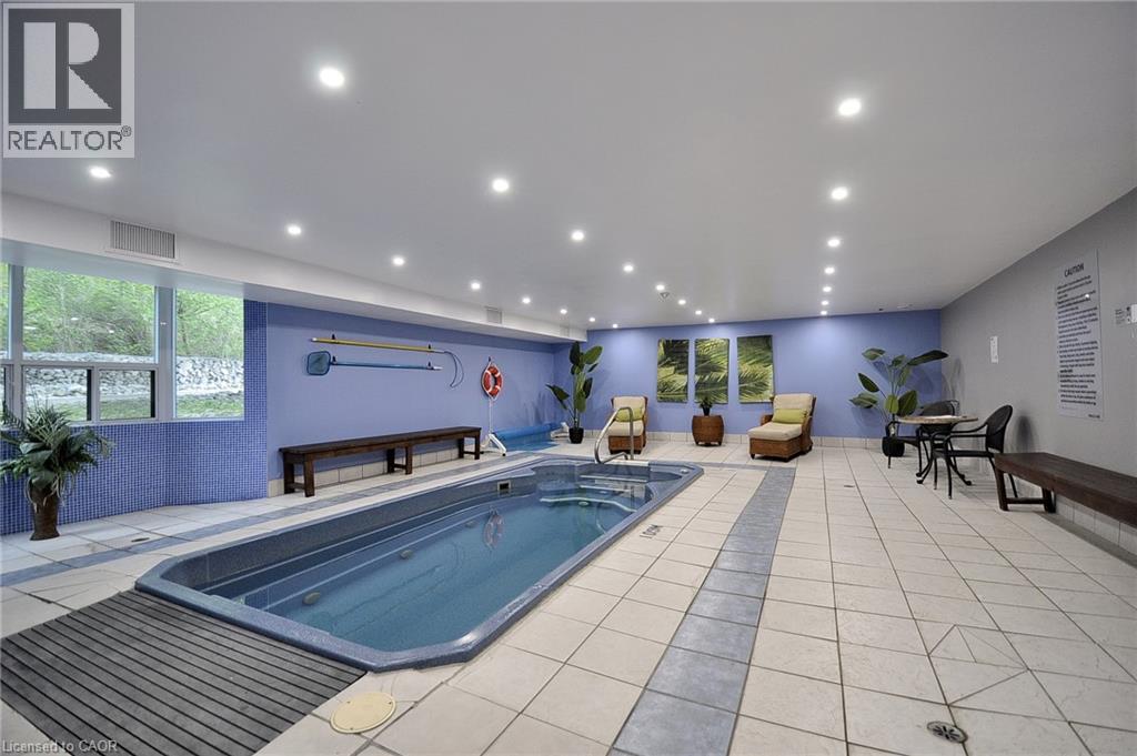 #1104 55 GREEN VALLEY Drive - 18